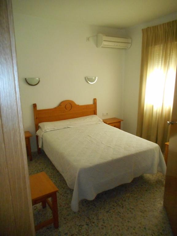 Hostal Paco Pepe Conil De La Frontera Extérieur photo