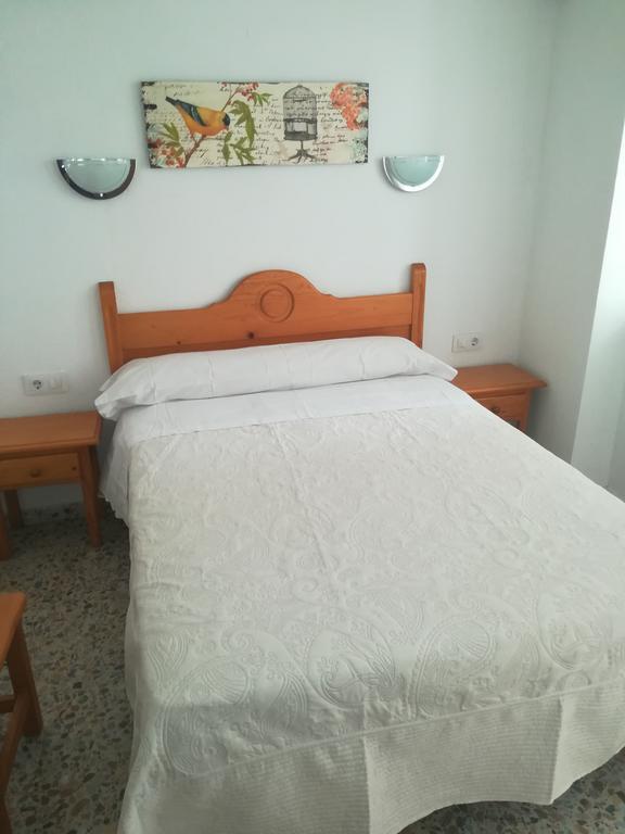 Hostal Paco Pepe Conil De La Frontera Extérieur photo