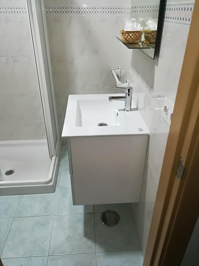 Hostal Paco Pepe Conil De La Frontera Extérieur photo